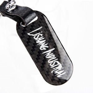 Car carbon fiber key customized logo keychain glue dropping