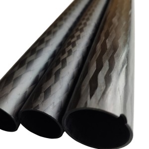 Pull winding carbon fiber tubes